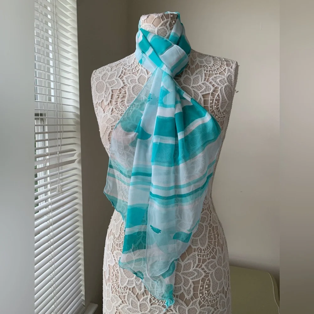 NEOT Kirks Folly Springtime Splendor Scarf Blue White Sheer Chiffon Beach Summer - Picture 1 of 7